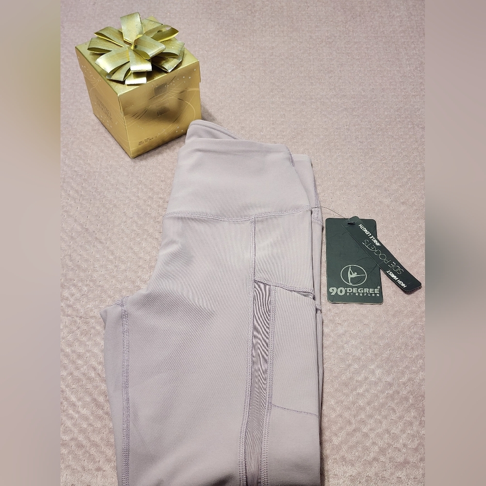 NWT 90 Degree By Reflex Light Purple Leggings